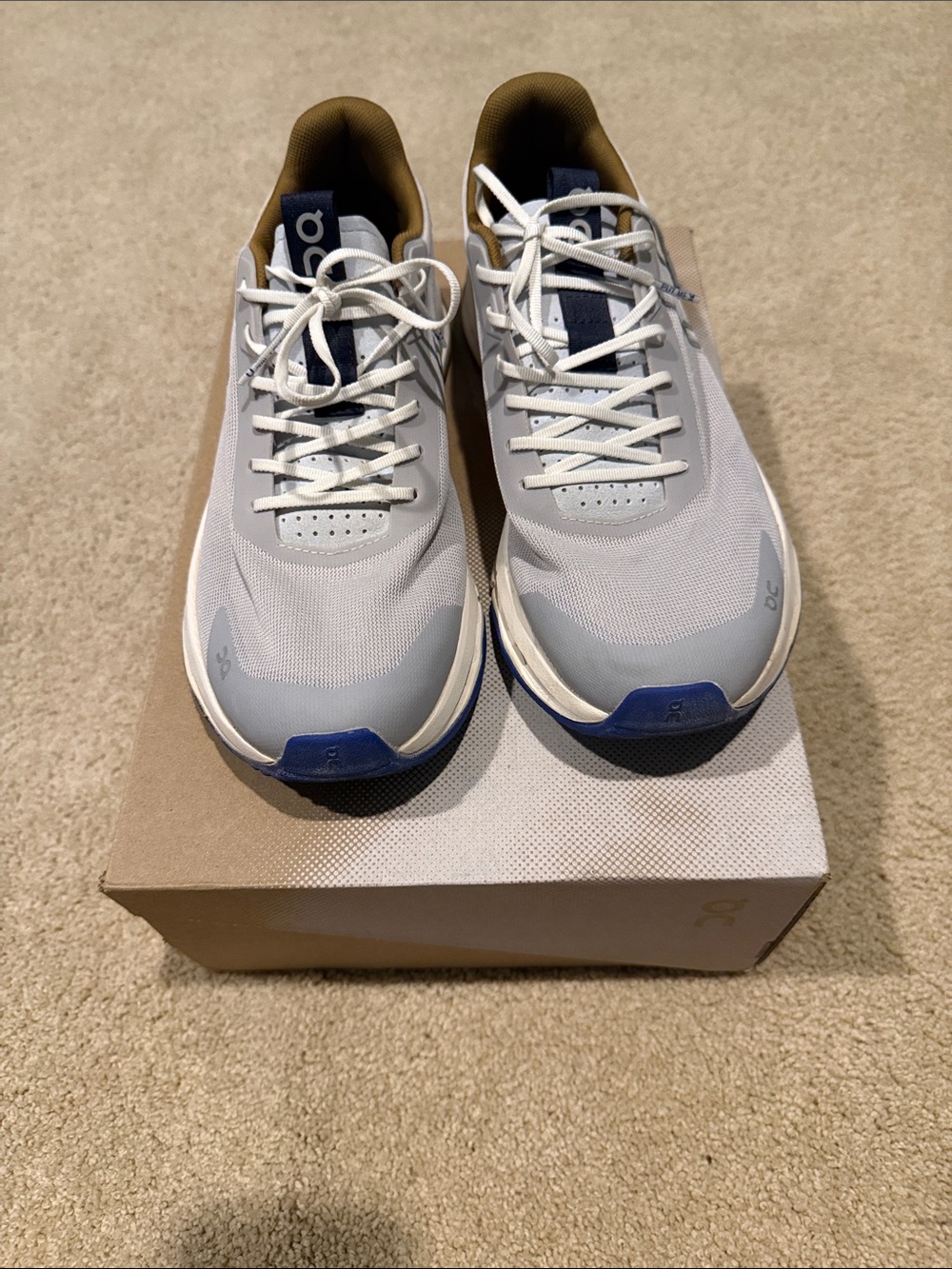 On Running Cloudnova Form 2- silver and Heather